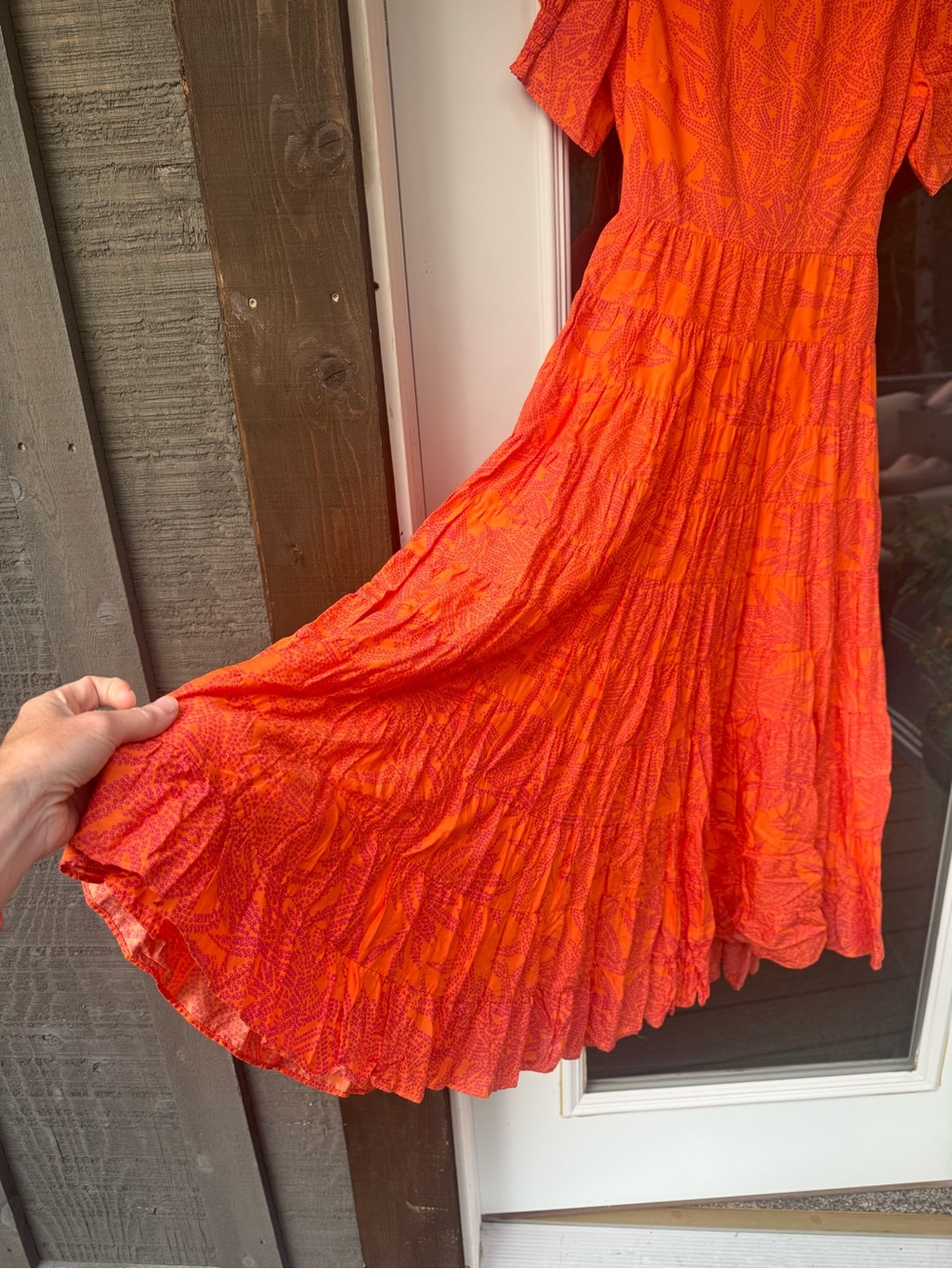 Diane Von Furstenberg Orange Puff Sleeve Midi Dress with tie back size 6 - Picture 2 of 12